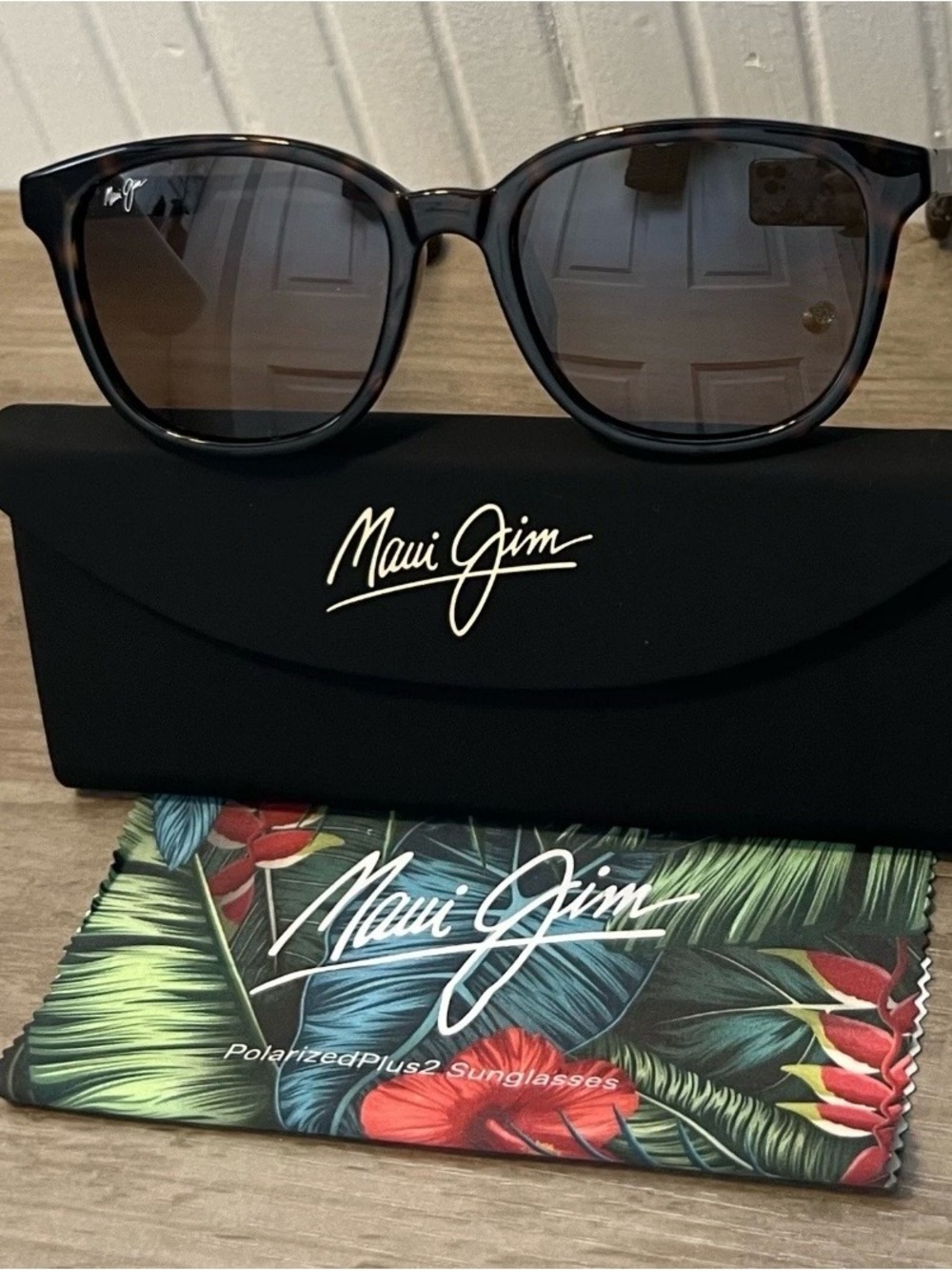 Maui Jim Ku‘ikahi MJ 647-10 Tortoise Shell Sunglasses
